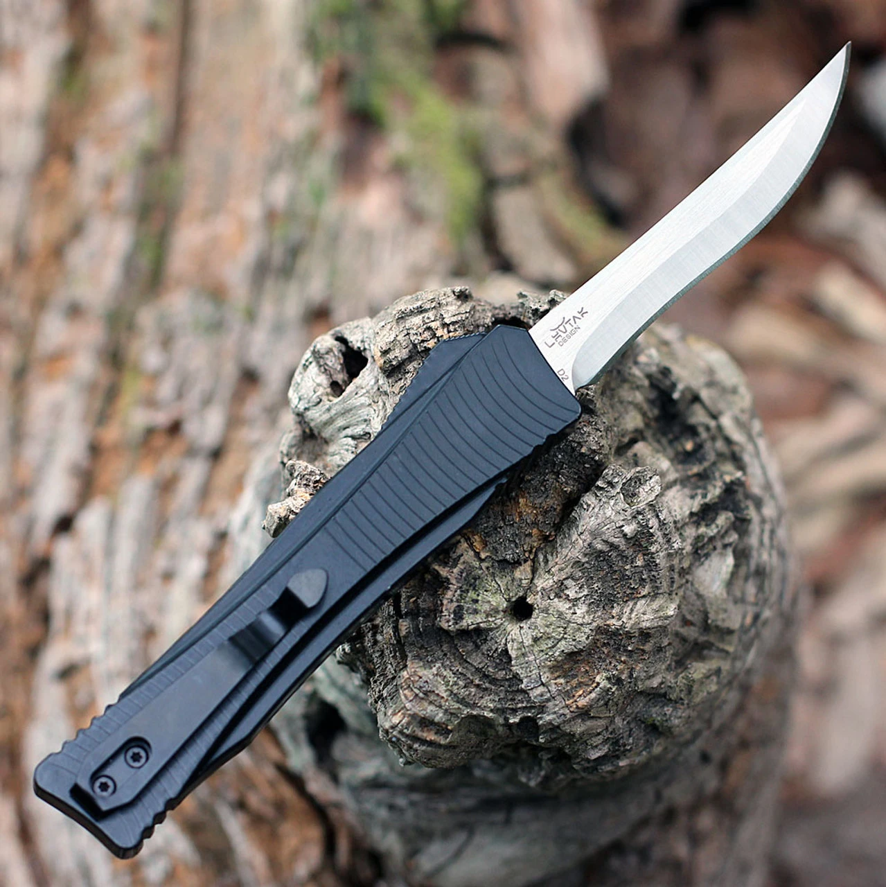 Boker Plus Eagle 2.0 OTF Automatic Blk Alum (3.4" D2 Blk Recurve) 06EX243 4 Boker Plus Eagle 2.0 OTF Automatic Blk Alum (3.4" D2 Blk Recurve) 06EX243 - Image 2